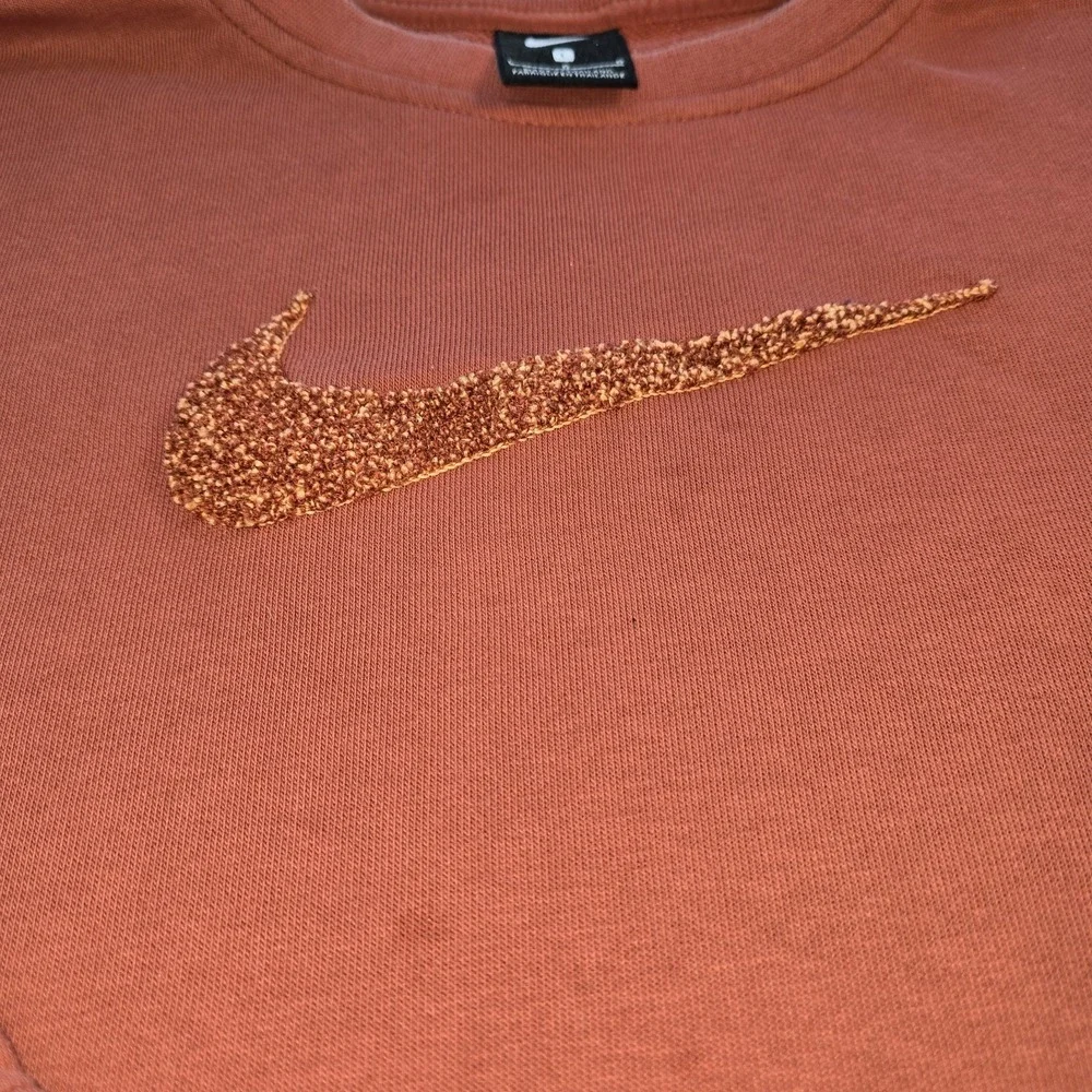 Nike this sportswear